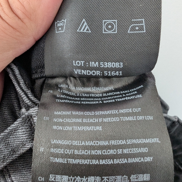 Parasuco Men's Moto / Biker Fit Distressed Black Jeans ~ Size 38 - Picture 11 of 12